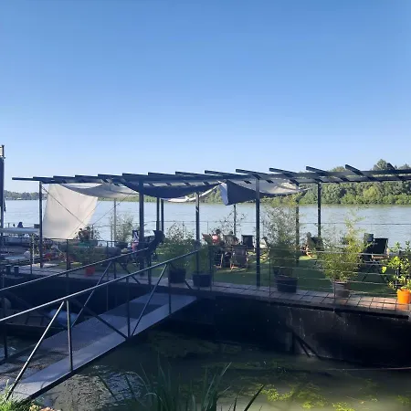 博条查理住宿加早餐旅馆 3*