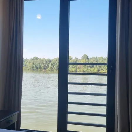 博条查理住宿加早餐旅馆 3*