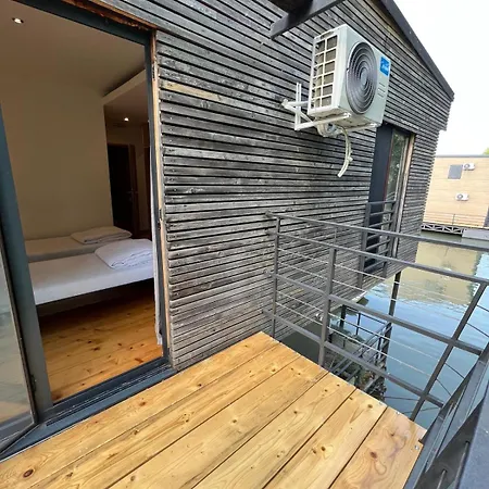 住宿加早餐酒店 博条查理住宿加早餐旅馆 贝尔格莱德