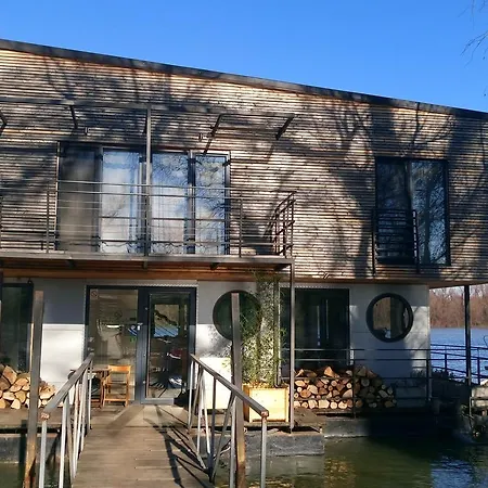 博条查理住宿加早餐旅馆